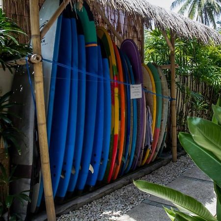Dhm Surf Villa Kuta  Exterior photo