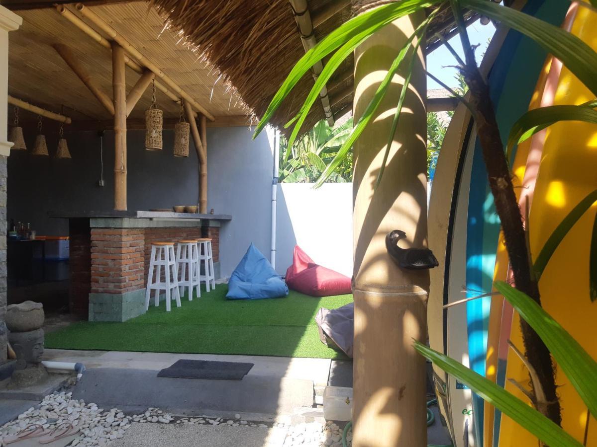 Dhm Surf Villa Kuta  Exterior photo