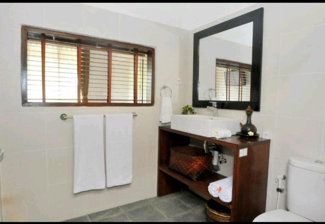Dhm Surf Villa Kuta  Exterior photo